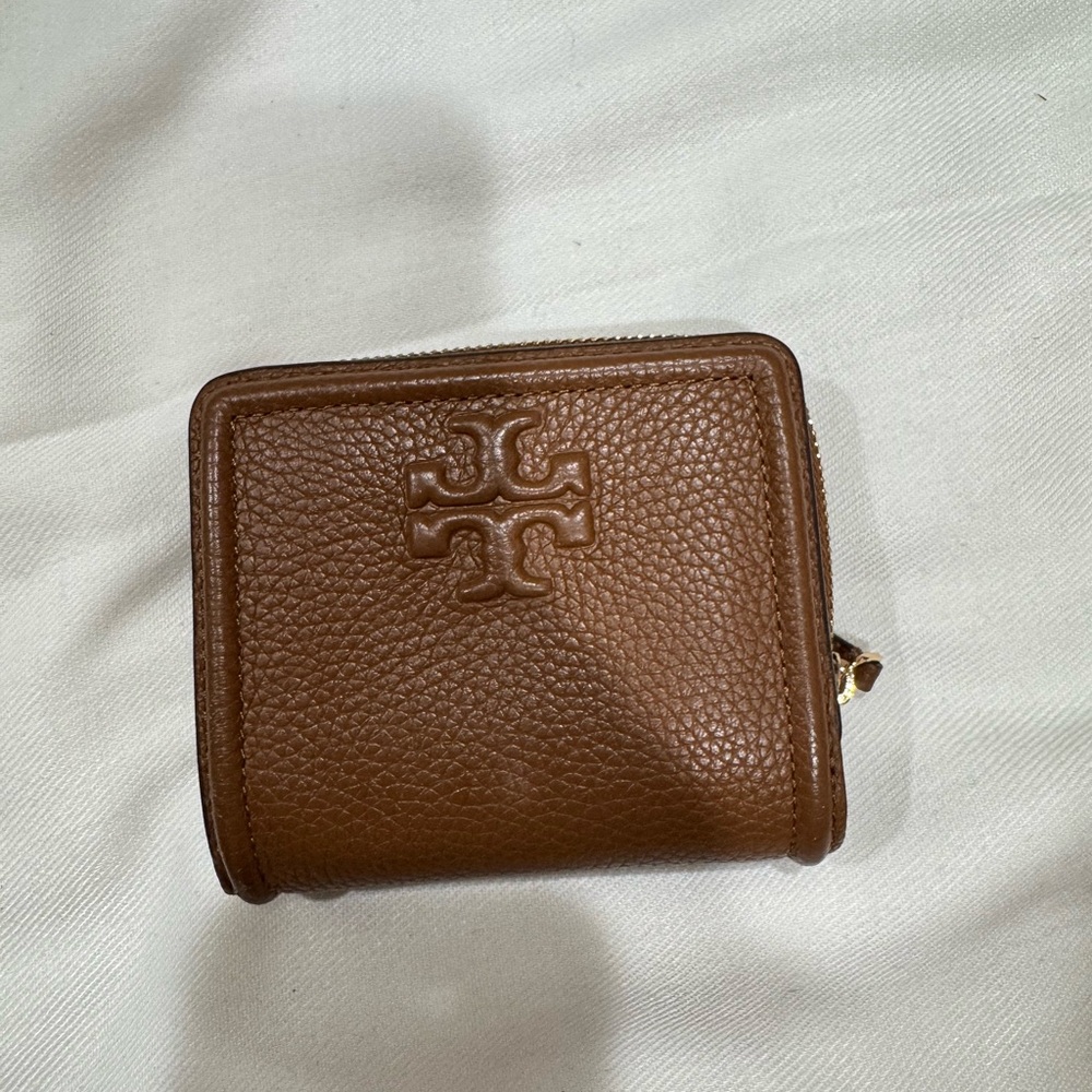 Tory Burch Brown Leather Wallet